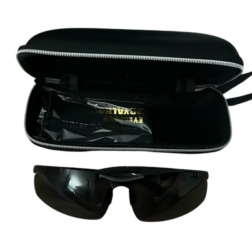 Hostess Pick x 3 🥳💥 Men's New Black Sunglasses with Case